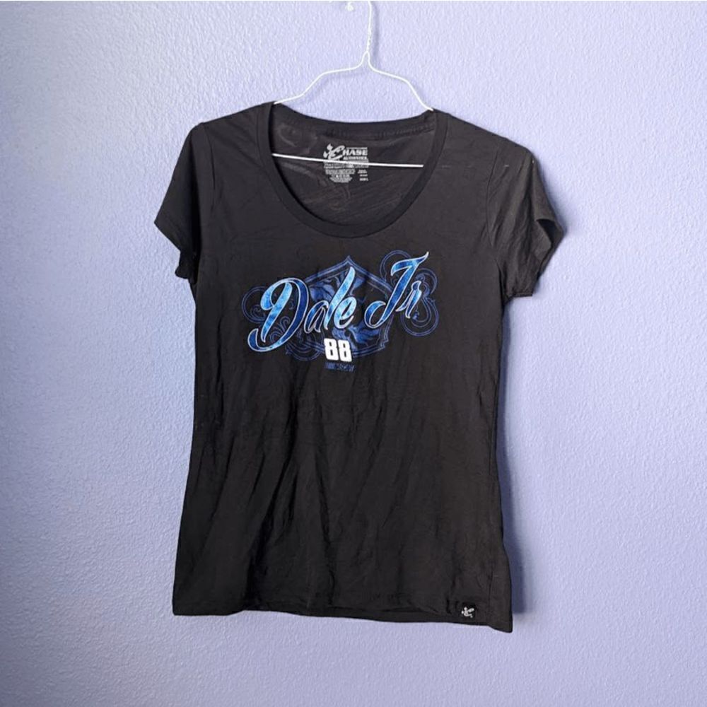 Women's NASCAR Chase Elliot Scoop Neck Short Sleeve Tee #9 Black Slim Fit Large